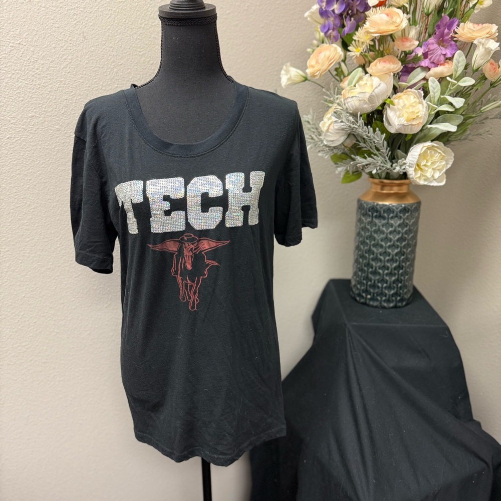 Three Square Texas Tech University Black & Sequin Graphic Tee Women’s Large